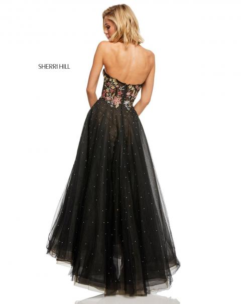 Пишна чорна випускна сукня з квітковою вишивкою 1307