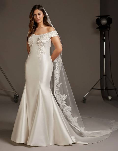 Свадебное платье большого размера PAVIA ES 1374