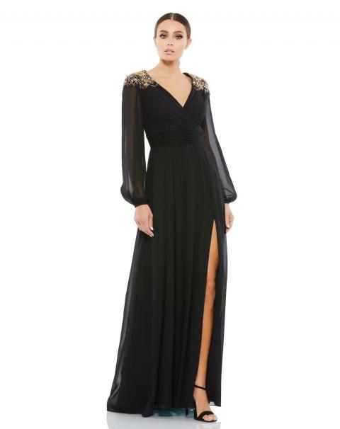 Черное вечернее платье с вышивкой на плечах 1742