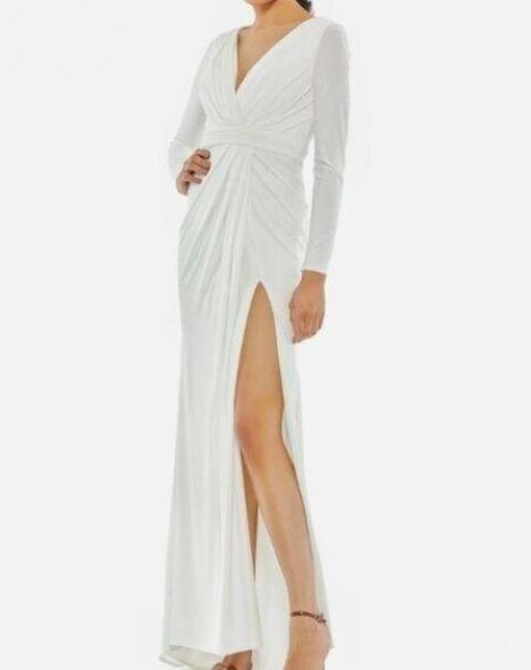 Блестящее белое вечернее платье с длинными рукавами 1799