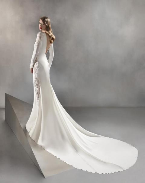 Весільна сукня Pronovias Condesa 1845